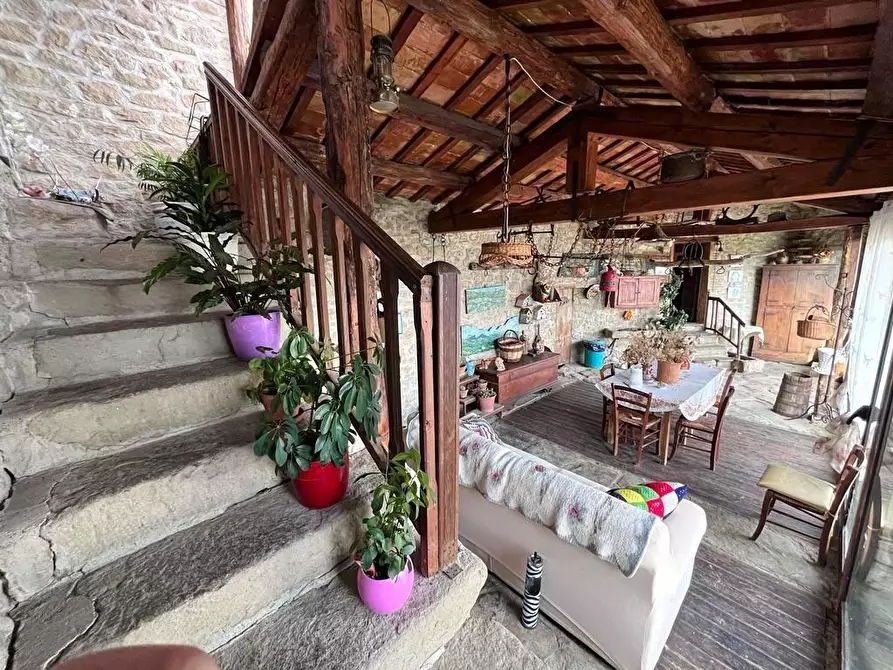 Immagine 11 di Rustico / casale in vendita  in Via A. Manzoni 38 a Novafeltria