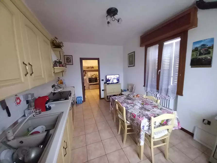 Immagine 2 di Quadrilocale in vendita  in Via Serra di Sotto 52 a Pennabilli