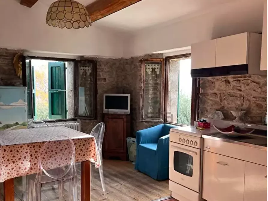 Immagine 17 di Rustico / casale in vendita  in Via A. Manzoni 38 a Novafeltria