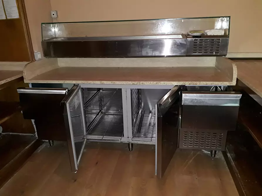 Immagine 16 di Bar / Ristorante in vendita  in porcari a Lucca