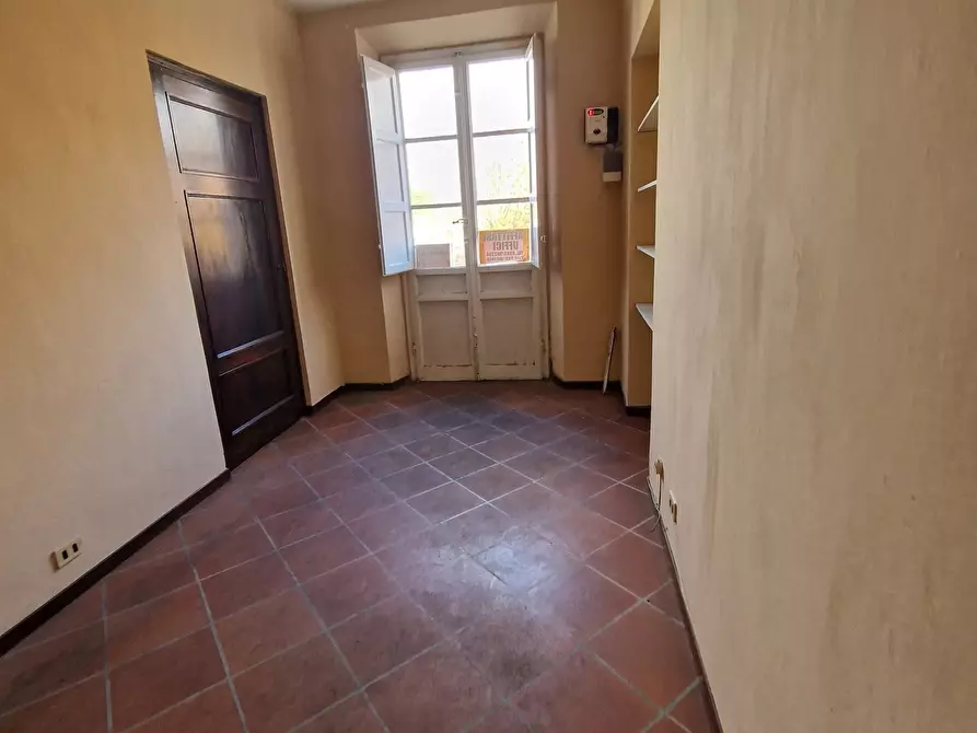 Immagine 2 di Ufficio in affitto  in Via Pesciatina a Lucca