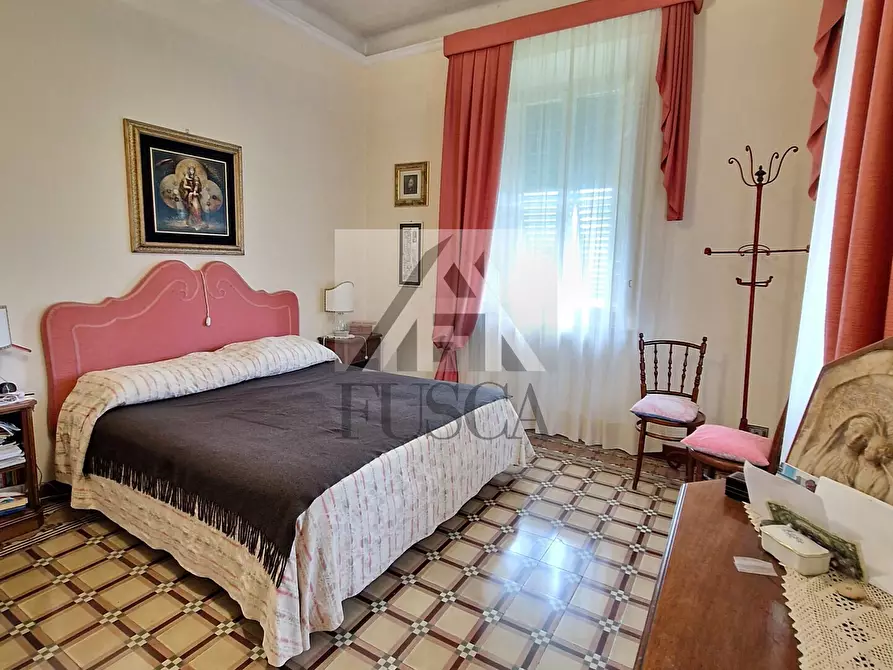 Immagine 34 di Villa in vendita  in Via Enrico Pea a Lucca