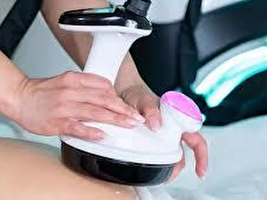 Immagine 6 di Attività commerciale in vendita  in Via Augusto Passaglia a Lucca