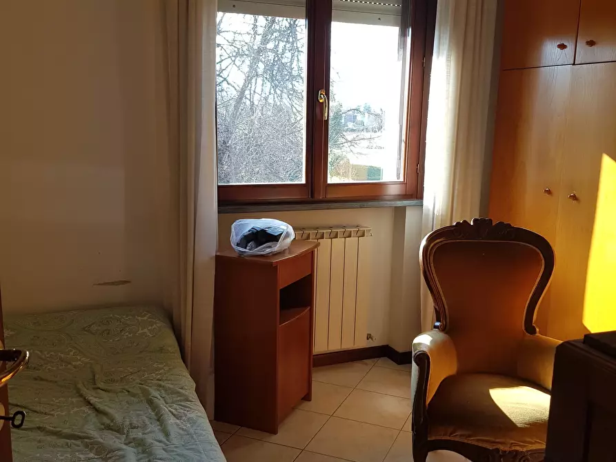 Immagine 13 di Trilocale in vendita  in Via Romana a Capannori