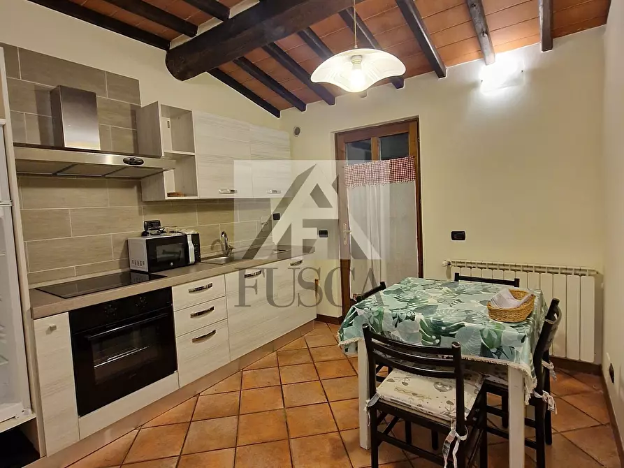 Immagine 9 di Casa bifamiliare in vendita  in Via della Santissima Annunziata a Lucca