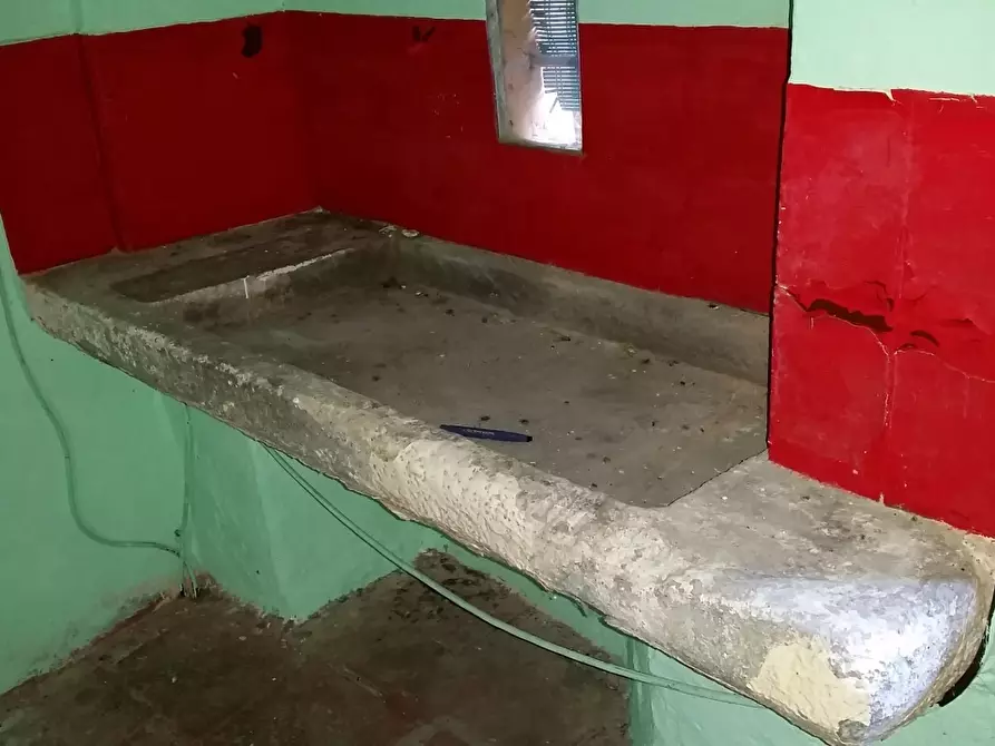 Immagine 16 di Rustico / casale in vendita  in bocconi a Lucca