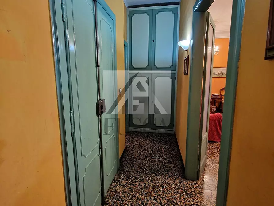 Immagine 8 di Quadrilocale in vendita  in Via di Salicchi a Lucca