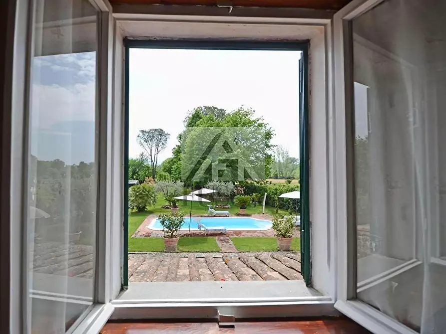 Immagine 27 di Rustico / casale in vendita  in Via del Giardinetto a Lucca
