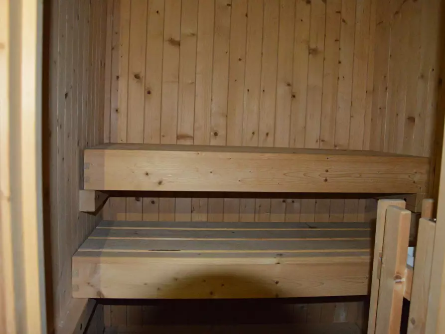 Immagine 56 di Villa in vendita  in Via della Chiesa XXIV a Lucca