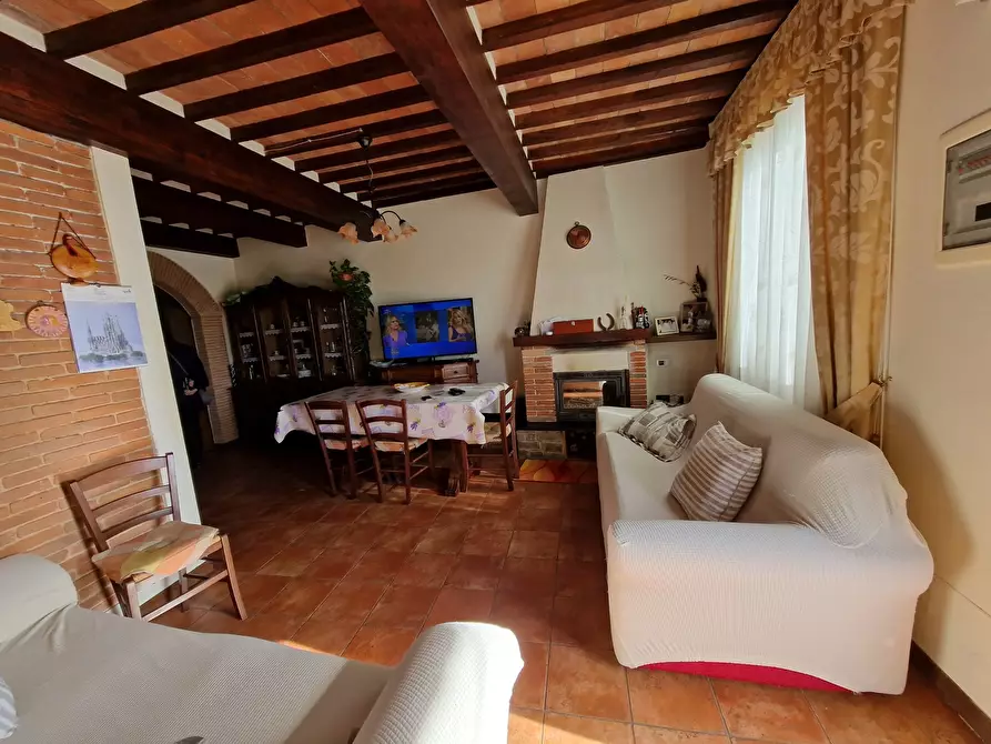 Immagine 5 di Appartamento in vendita  in Via Roosevelt Franklyn D a Lucca