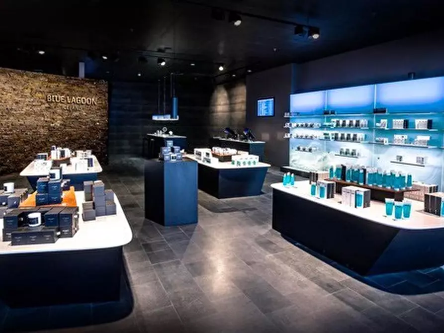 Immagine 5 di Palazzo in vendita  in Via Banchieri a Lucca