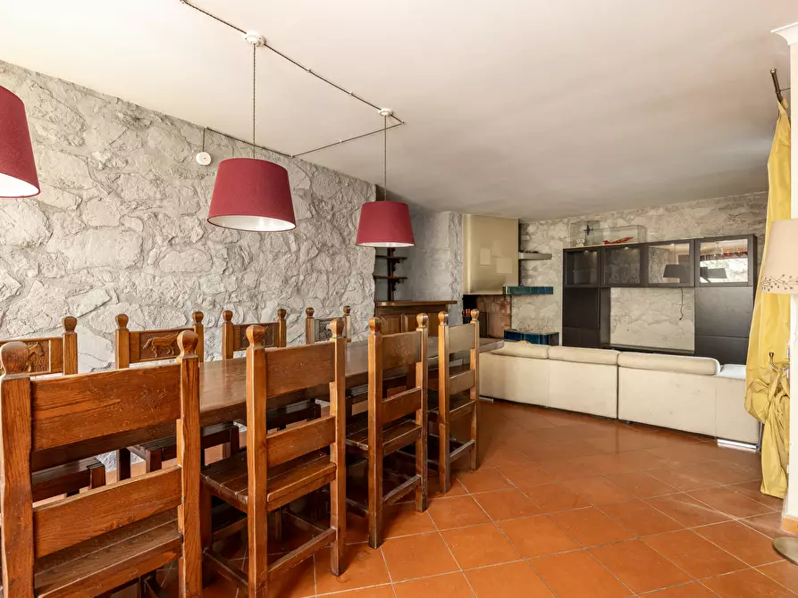 Immagine 24 di Villa in vendita  in Via dei Pellegrini a Lucca