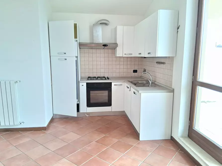 Immagine 4 di Bilocale in vendita  in Via delle Ville Prima a Lucca