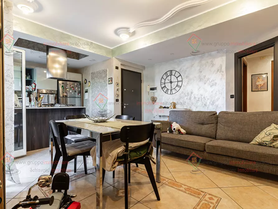 Immagine 6 di Quadrilocale in vendita  a Floridia