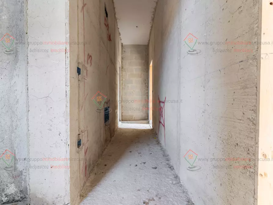 Immagine 9 di Casa indipendente in vendita  a Siracusa