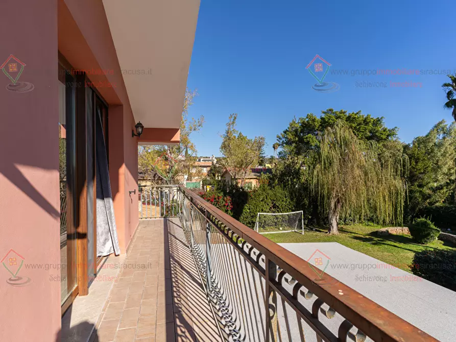 Immagine 57 di Casa indipendente in vendita  a Siracusa