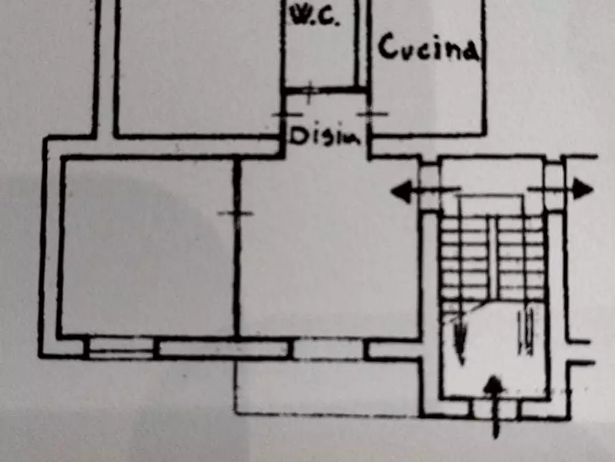 Immagine 14 di Trilocale in vendita  a Siracusa