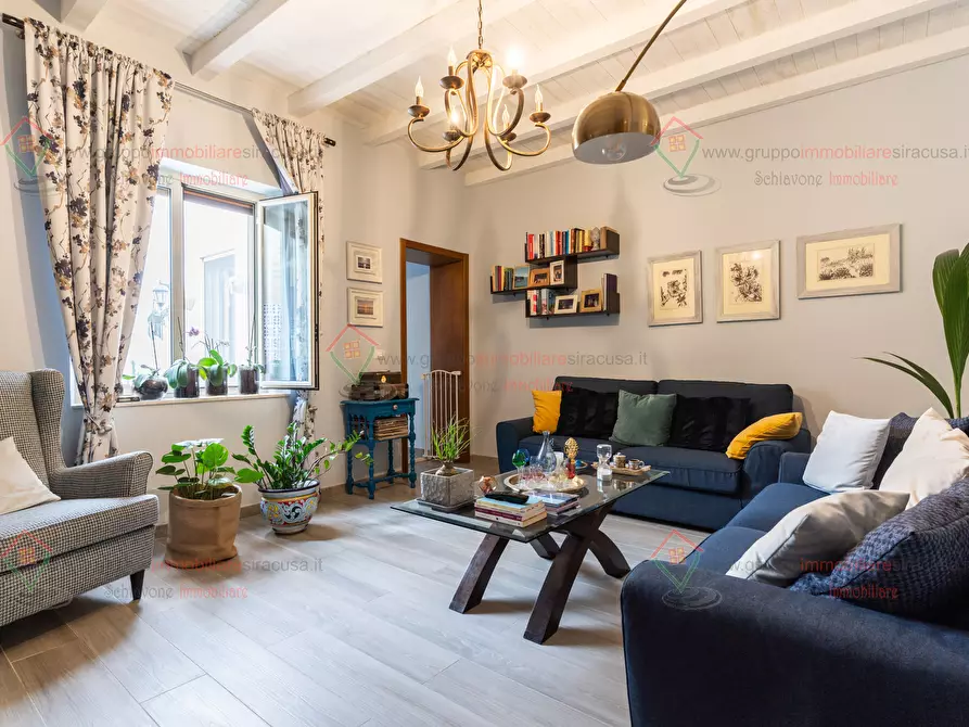 Immagine 10 di Casa indipendente in vendita  a Siracusa