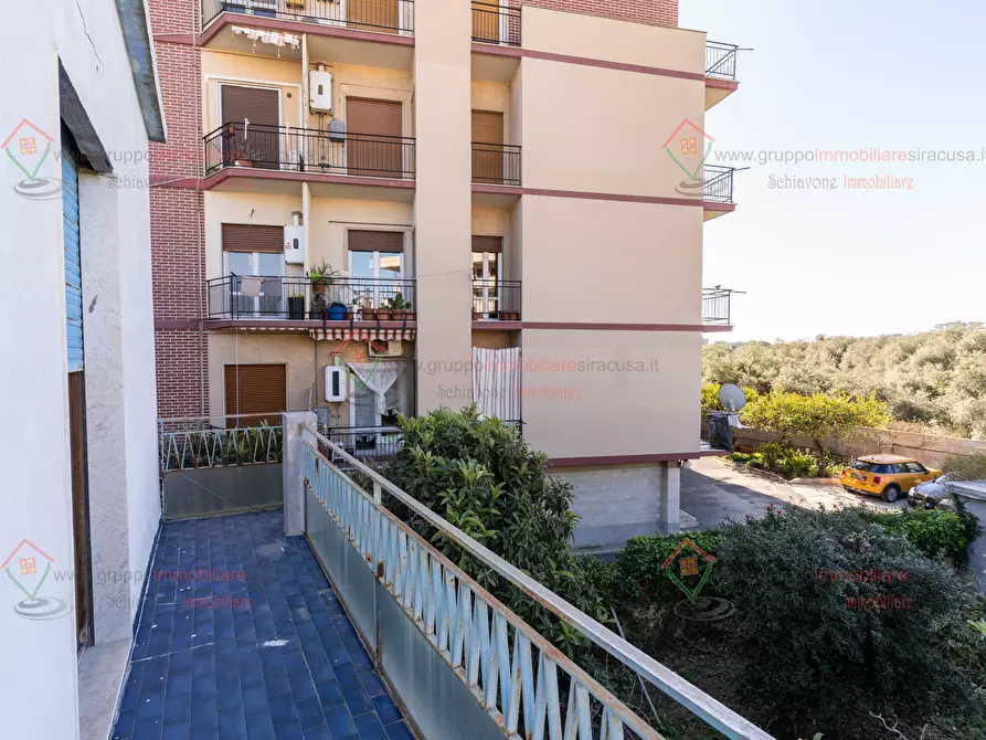 Immagine 28 di Pentalocale in vendita  a Siracusa