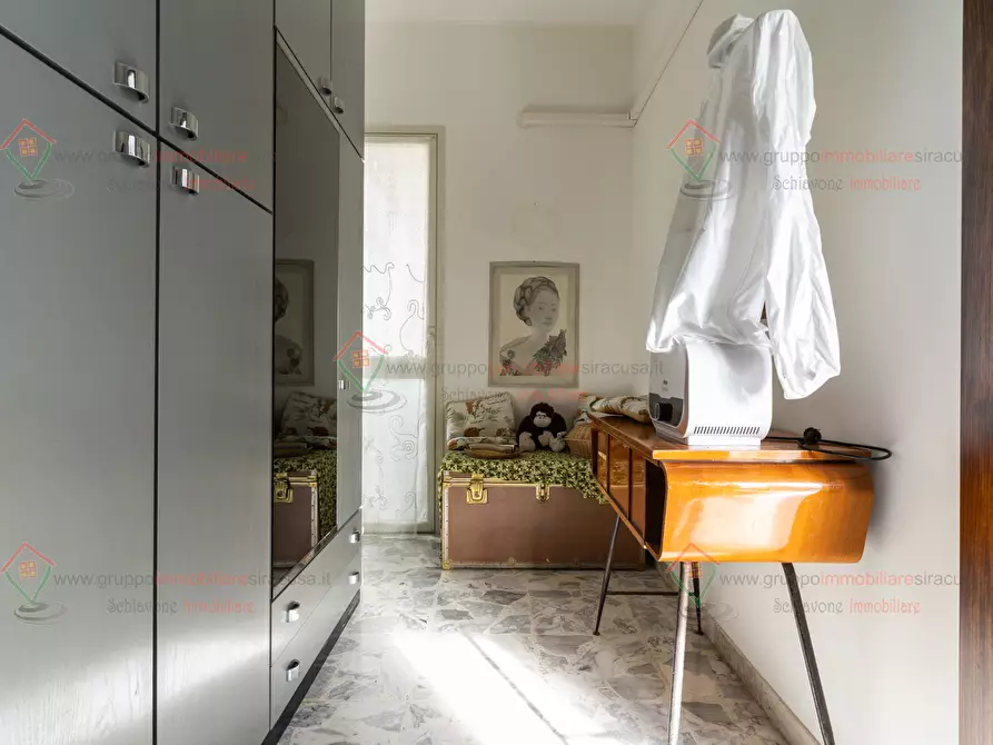 Immagine 13 di Trilocale in vendita  a Siracusa