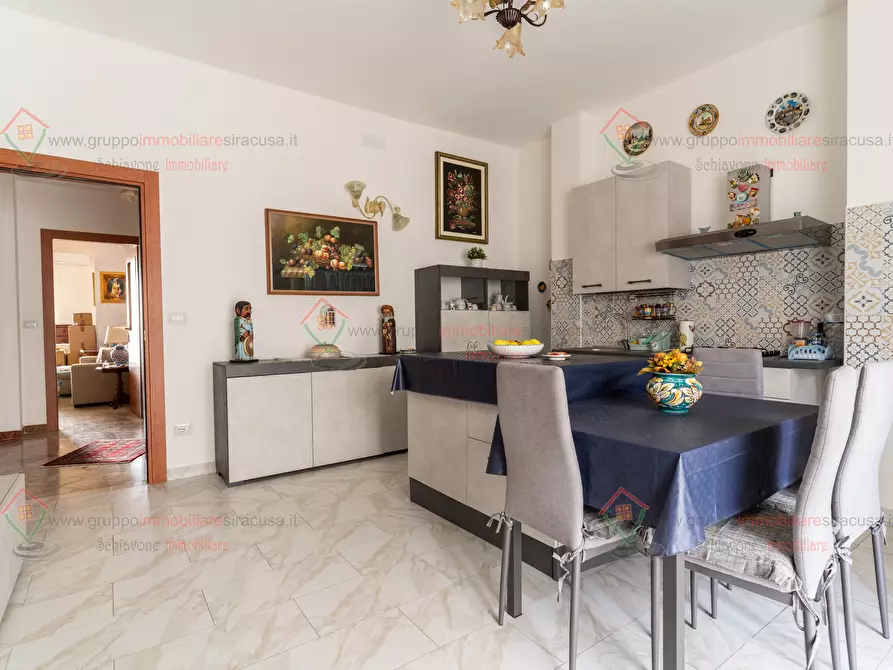 Immagine 7 di Quadrilocale in vendita  a Siracusa