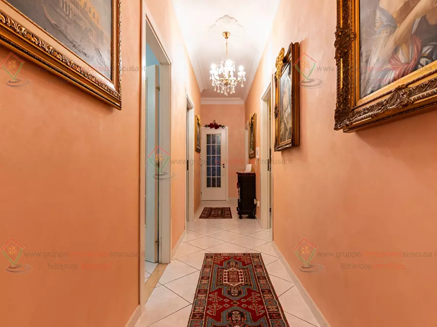 Immagine 9 di Pentalocale in vendita  a Siracusa