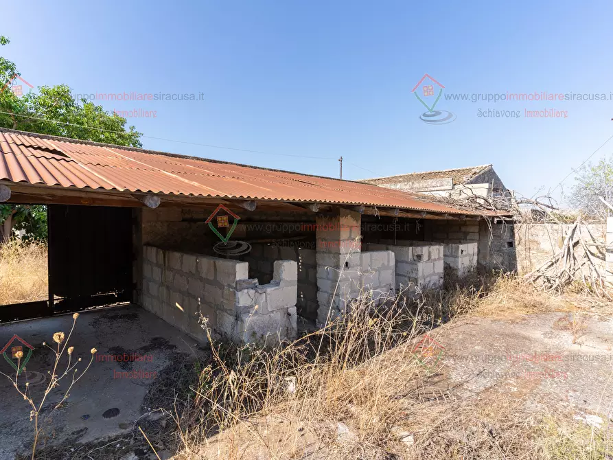 Immagine 17 di Rustico / casale in vendita  a Siracusa