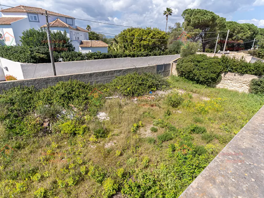 Immagine 21 di Casa bifamiliare in vendita  a Siracusa