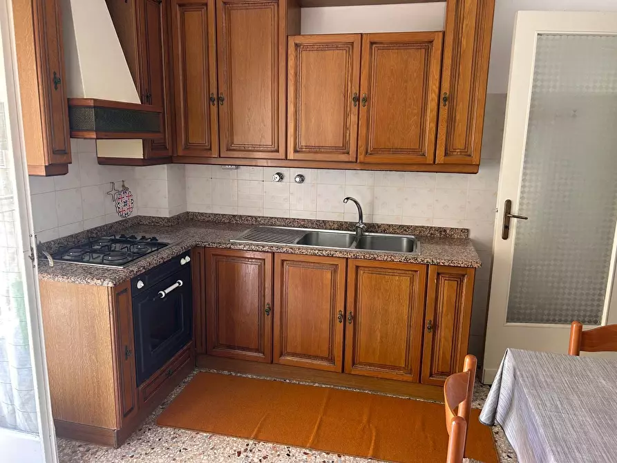Immagine 2 di Quadrilocale in affitto  a Siracusa