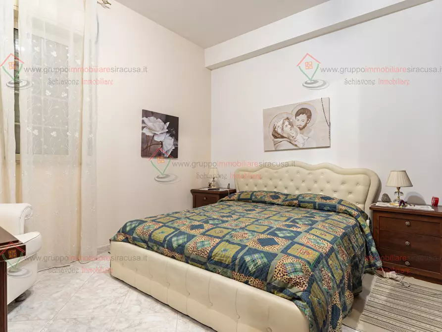 Immagine 21 di Casa indipendente in vendita  a Siracusa