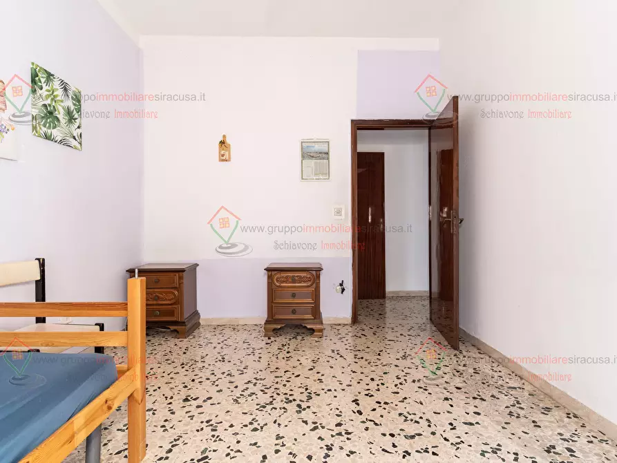 Immagine 13 di Trilocale in vendita  a Siracusa