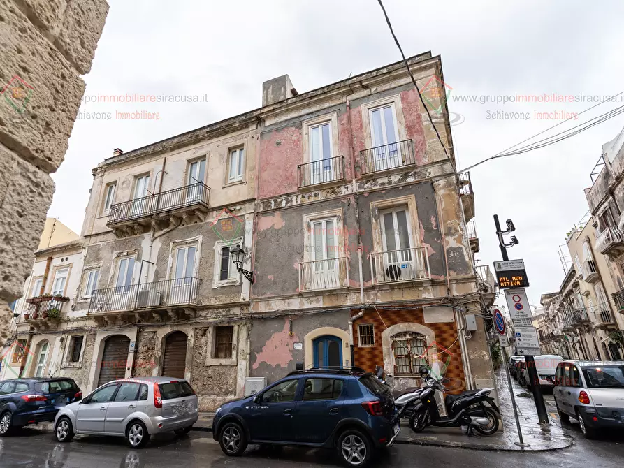 Immagine 27 di Trilocale in vendita  a Siracusa