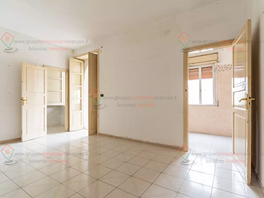 Immagine 1 di Bilocale in vendita  a Siracusa