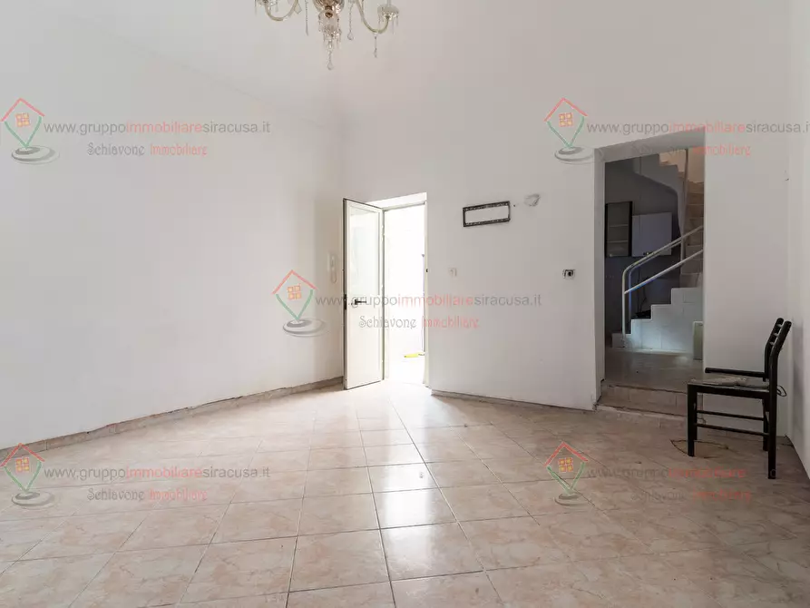 Immagine 6 di Casa indipendente in vendita  a Siracusa