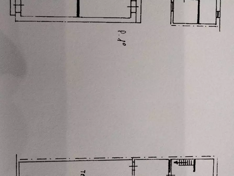 Immagine 35 di Quadrilocale in vendita  a Siracusa