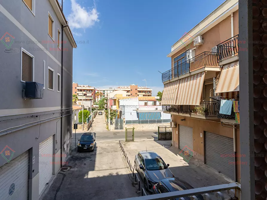 Immagine 25 di Trilocale in vendita  a Siracusa