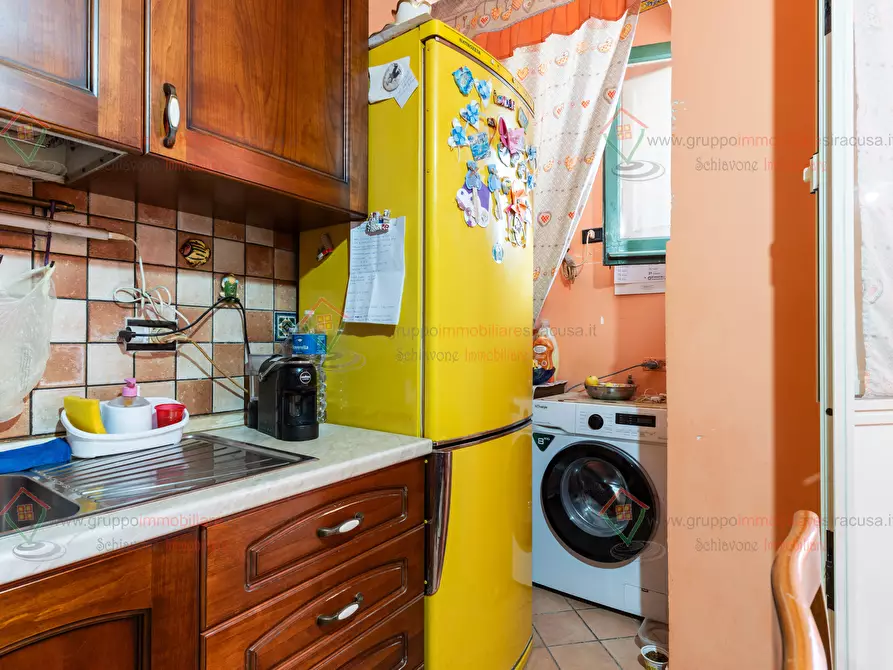 Immagine 6 di Trilocale in vendita  a Siracusa