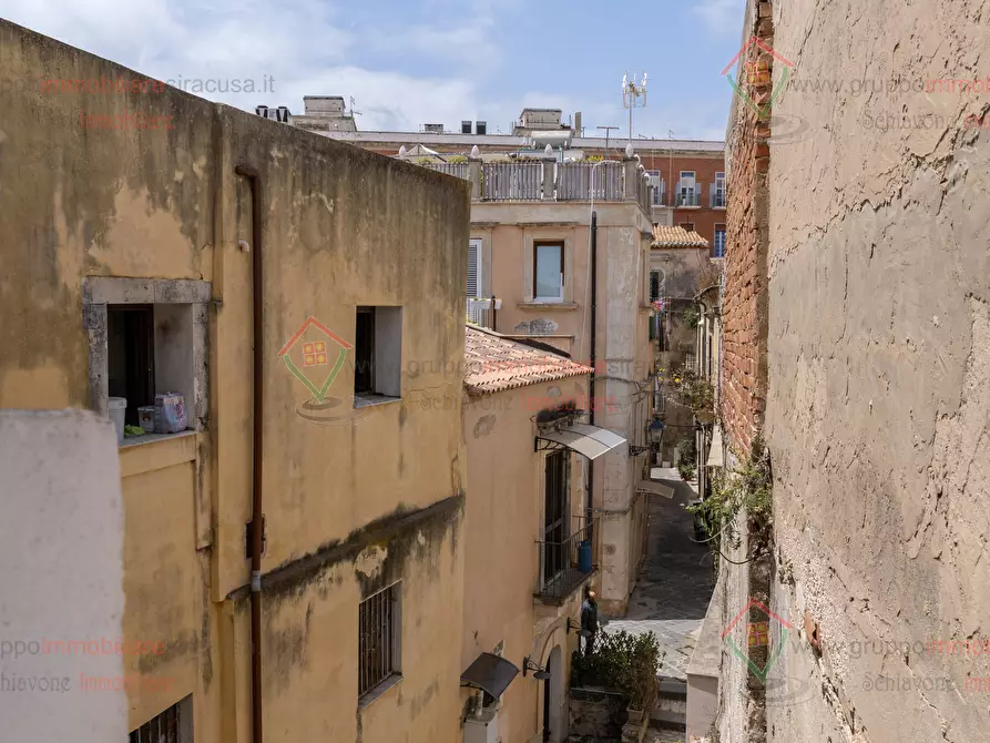 Immagine 19 di Quadrilocale in vendita  a Siracusa