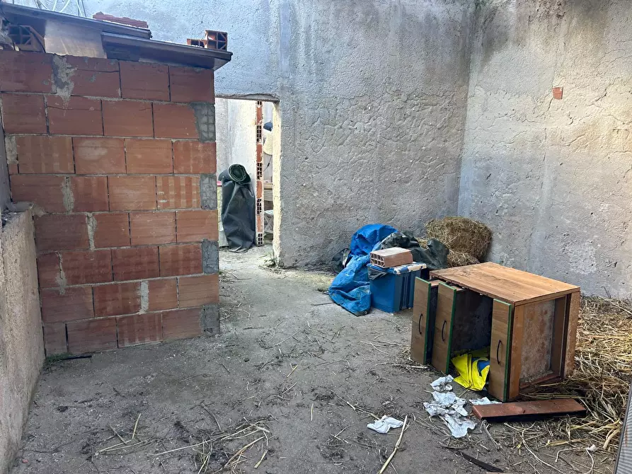 Immagine 7 di Attività artigianale in affitto  a Siracusa