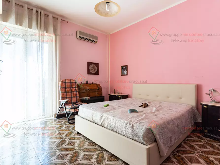 Immagine 7 di Pentalocale in vendita  a Siracusa