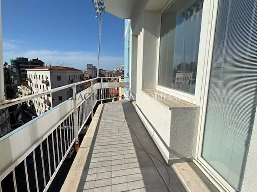 Immagine 7 di Quadrilocale in vendita  a Livorno