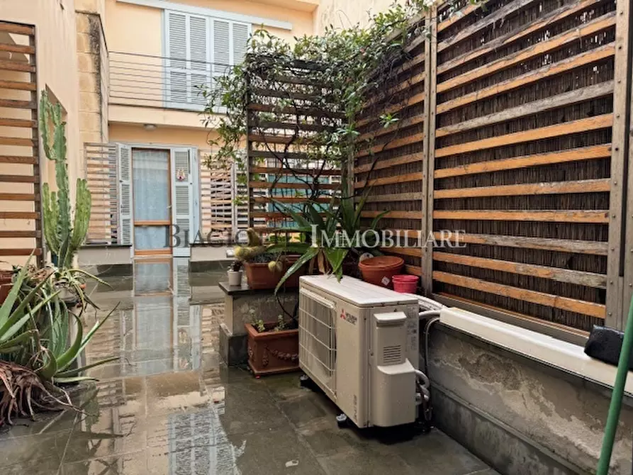 Immagine 3 di Trilocale in vendita  a Livorno