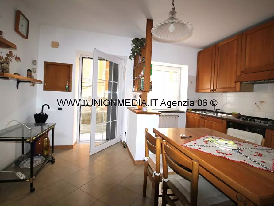 Immagine 12 di Casa semindipendente in vendita  a Arcola