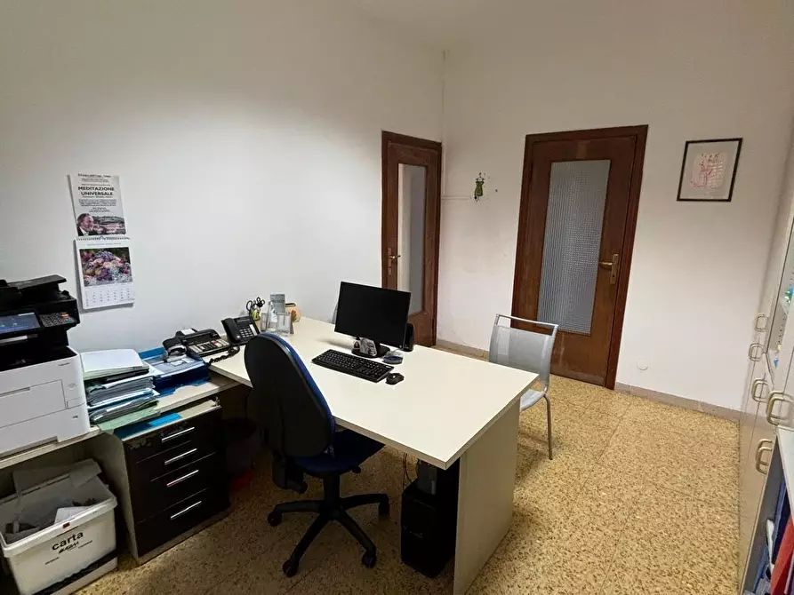 Immagine 2 di Appartamento in vendita  in viale XXI LUGLIO a Sarzana