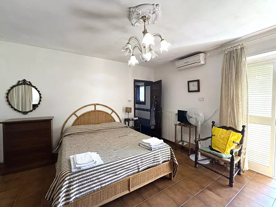 Immagine 18 di Casa semindipendente in vendita  in Via C. A. Fabbricotti a Ameglia