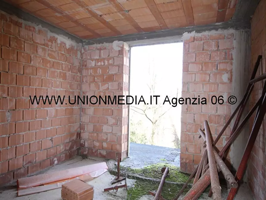 Immagine 12 di Casa indipendente in vendita  a Vezzano Ligure