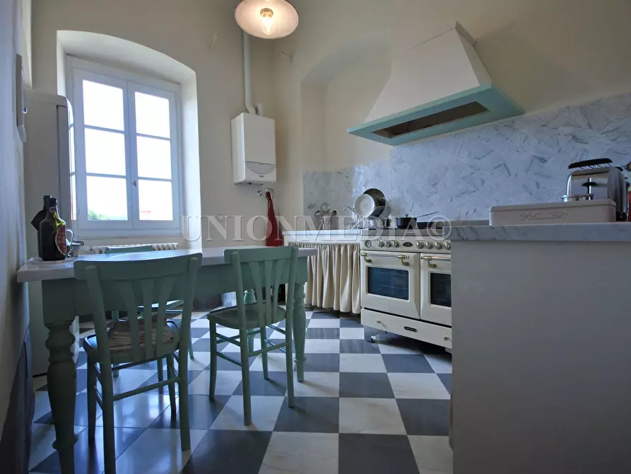 Immagine 5 di Appartamento in vendita  in via porta parma 12 a Sarzana