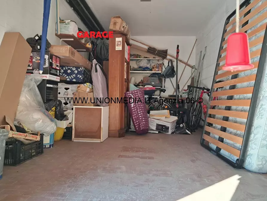 Immagine 39 di Appartamento in vendita  a Ameglia