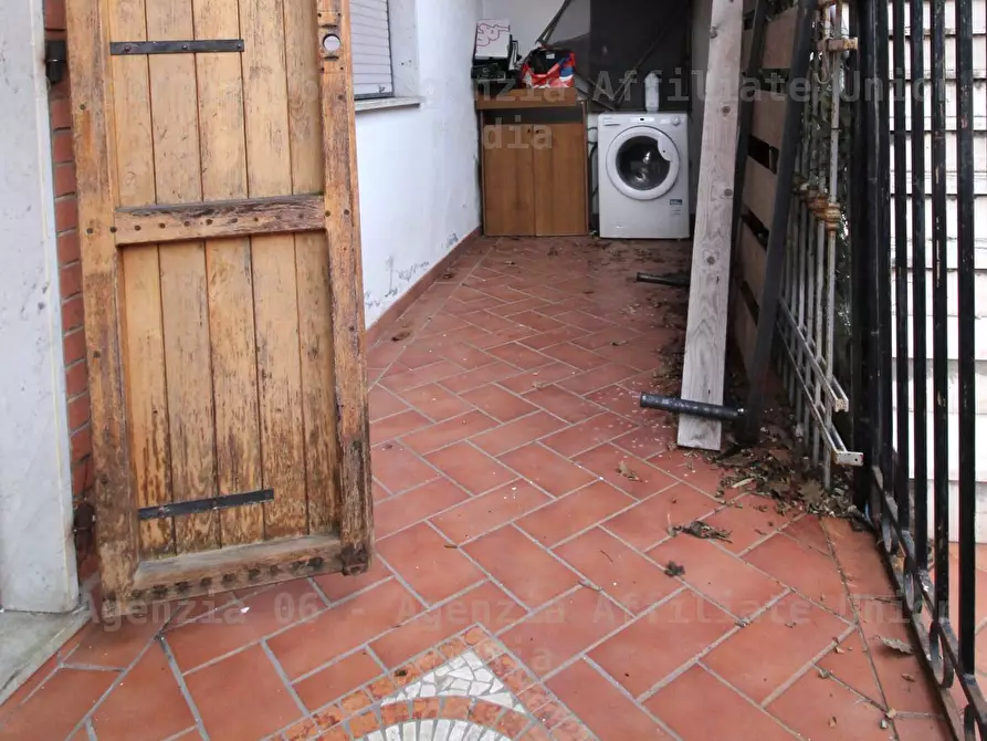 Immagine 4 di Appartamento in vendita  a Vezzano Ligure