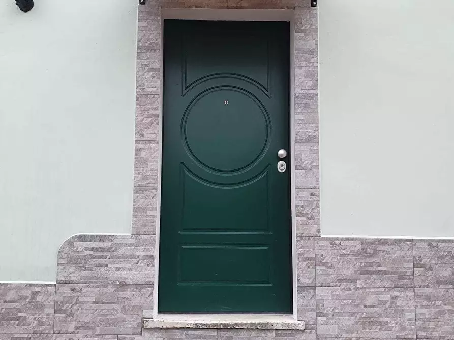 Immagine 4 di Casa bifamiliare in vendita  in Via SARZANELLO a Sarzana